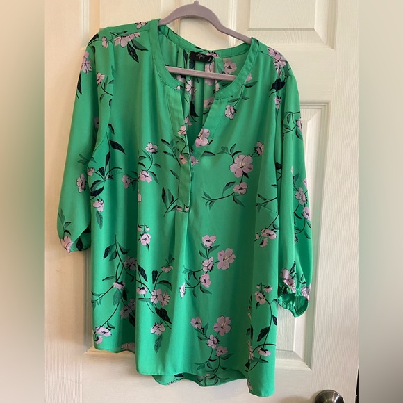 Tabari Floral Blouse 2X - Picture 1 of 6